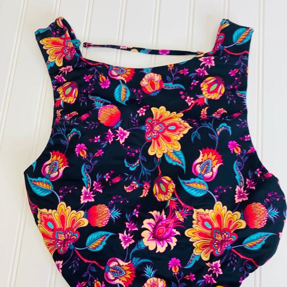 Nanette Lepore NWT 1 Piece Swimsuit Floral Black Pink Sz 10 - Picture 4 of 6